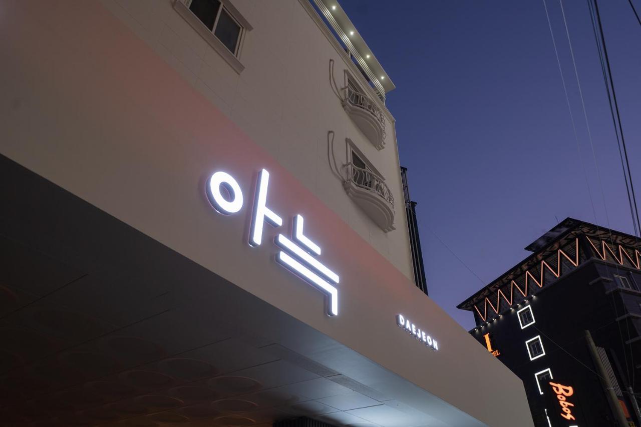 Aank Hotel Daejeon Yongjeon 1St Kültér fotó