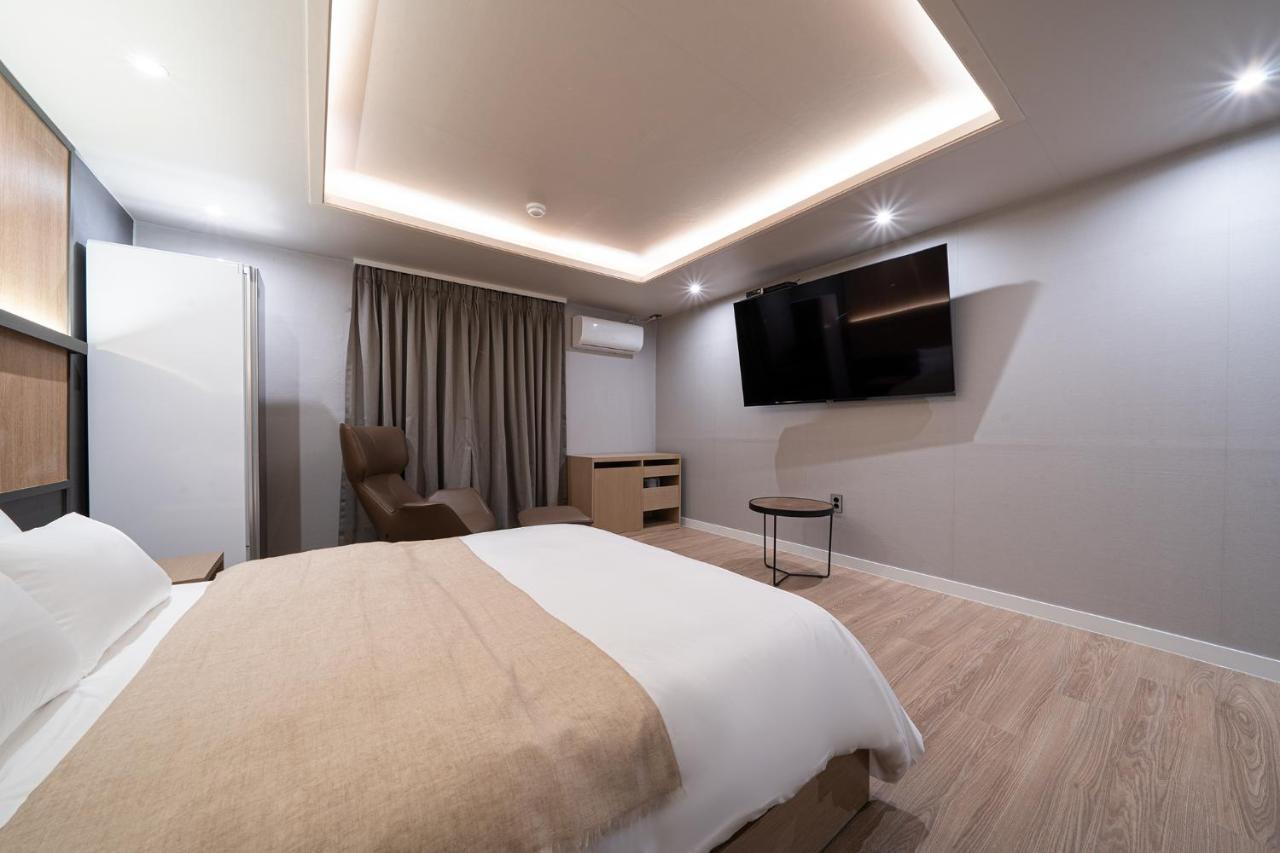 Aank Hotel Daejeon Yongjeon 1St Kültér fotó