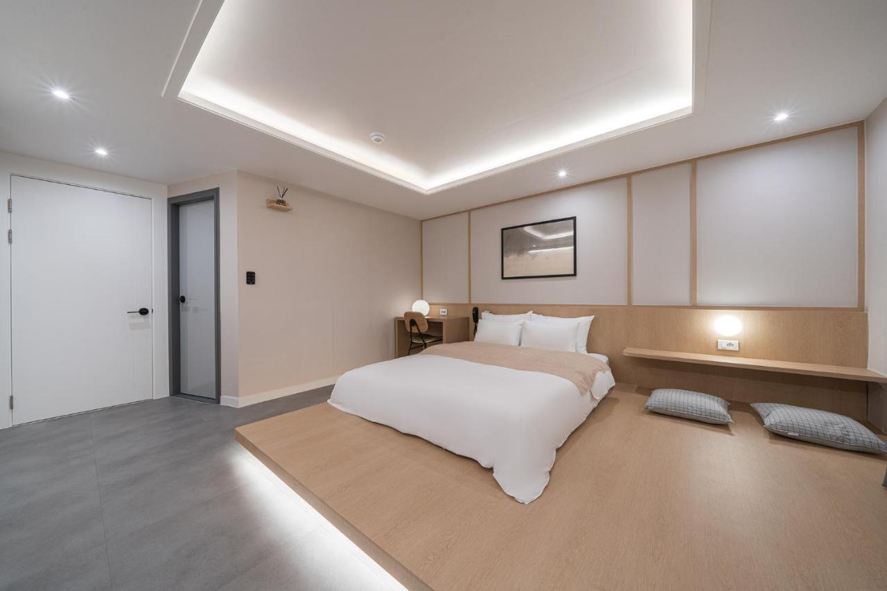 Aank Hotel Daejeon Yongjeon 1St Kültér fotó